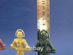 1950s VINTAGE FIVE ARCHER SPACE BOYS HARD PLASTIC ULTRA RARE