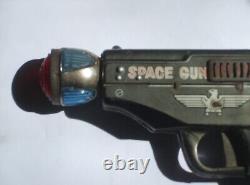 1959 Vintage Space Gun, T. N Nomura, made in Japan, Good Condition