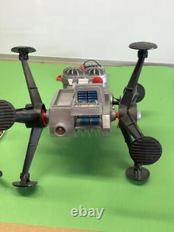 1966 Mattel Major Matt Mason SPACE CRAWLER Action Set With box