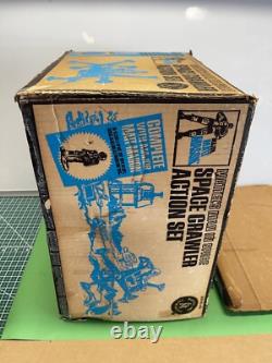 1966 Mattel Major Matt Mason SPACE CRAWLER Action Set With box