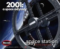 2001 Space Station V 12600