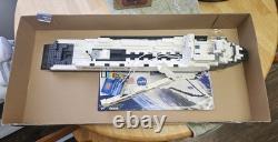 2002 MEGA BLOKS PROBUILDER #9736 SPACE SHUTTLE ENDEAVOUR (COMPLETE With BOX/INS.)