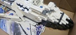 2002 MEGA BLOKS PROBUILDER #9736 SPACE SHUTTLE ENDEAVOUR (COMPLETE With BOX/INS.)