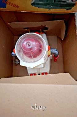 AMAZING VINTAGE GREEK LITHO BOX SPACE ROBOT GX-7 B/O BY SOLPA 70s