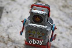 ATOM Robot Yoshiya KO Friction Powered Japanese Tinplate Toy Excellent Working