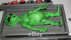 Alien Anatomy Autopsy Game 1997 R Marino With Box Vintage Board 90s UFO Space
