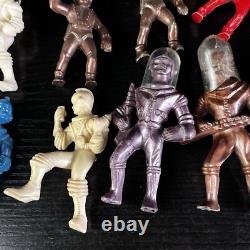 Archer Ajax Hard Plastic 1950s Spacemen Space Man Figurine Vintage Lot of 22