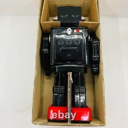 Bliking Toy Battery Powered Space Evil Robot Tested Working black Vintage Japan