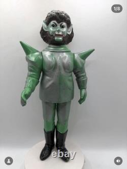Bullmark 1971 Ambassador Magma Goa (Rodak) Vintage Space Giants Sofubi 10.75in
