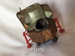 Collectible Rusty Vintage NASA Astronaut Space Capsule Battery Operated Tin Toy