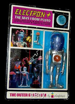 Colorforms Outer Space Men Vintage 1968 Complete Carded Set Of 7 Action Figures