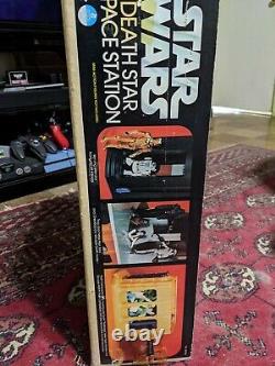 Complete Vintage 1978 Kenner Star Wars Death Star Space Station Playset with Box