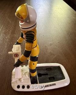 Excellent Vintage 1966 Mattel Major Matt Mason's Doug Davis & Space Sled