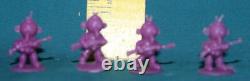 GIANT TOY CO. Space Age Men Alien figures vintage 1960's plastic astronauts