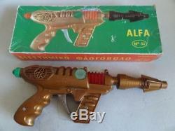 GREECE ALFA TOYS Vintage Greek SPACE FLAME RAY GUN No 50 ORIGINAL BOX 1970 Rare