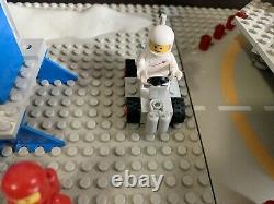 Genuine Vintage Lego Classic Space #928 Galaxy Explorer Space Cruiser Moonbase