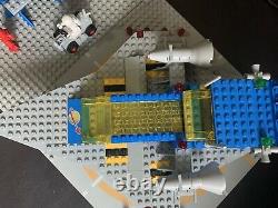 Genuine Vintage Lego Classic Space #928 Galaxy Explorer Space Cruiser Moonbase