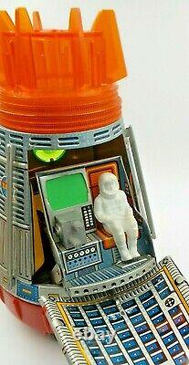 Great Vintage 1960s Horikawa Japan Nasa USA Space Capsule Battery Operated Toy