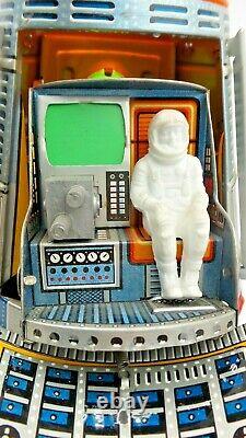 Great Vintage 1960s Horikawa Japan Nasa USA Space Capsule Battery Operated Toy