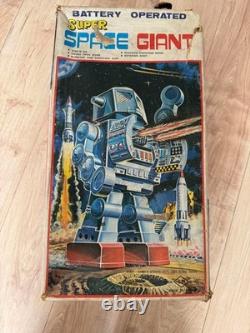 HORIKAWA TOYS Robot Series Super Space Giant Vintage Tin Toy Read