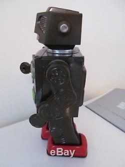 Horikawa Sh Attacking Martian Robot Brown Tin Plastic Japan Vintage Space Toy