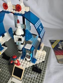 LEGO 6953 Vintage Classic Space Futuron Cosmic Laser Launcher Rare set