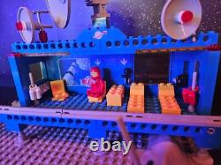 LEGO 6970 BETA-1 COMMAND BASE Legoland Classic Space Vintage