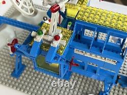 LEGO 6971 Vintage Classic Space Set Inter-galactic command base, Vintage 1984