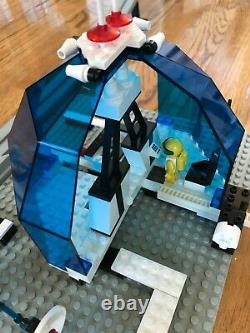 LEGO 6990 Space Futuron Monorail Transport System Complete with Instructions