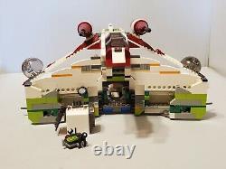 LEGO 7163 Star Wars Episode II Republic Gunship & Minifigures Jedi Bob