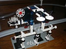 LEGO Classic Space 6990 Monorail Transport System complete with Minifigs, Manual
