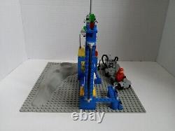 LEGO Space 483 Alpha-1 Rocket Base Complete With Manual And Minifigs Vintage