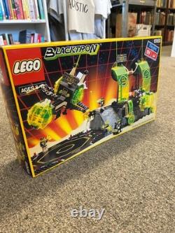 LEGO Space Alpha Centauri Outpost (6988) Used LEGO Space Alpha Centauri Outpost (6988) Used