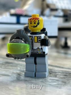 LEGO Space Explorien Starship (6982) Complete w Instructions Xtra Pieces No Box