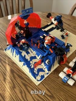 LEGO Space Ice Planet 1993 6983 Ice Station Odyssey 100% Complete With Instruction