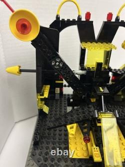 LEGO Space Message Intercept Base (6987) READ DESCRIPTION Incomplete