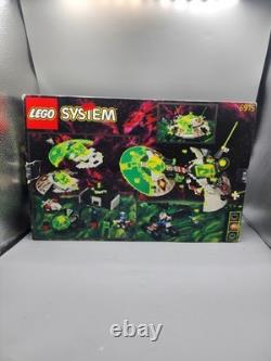 LEGO Space UFO Alien Avenger (6975) Withinstructions And 4 Figures