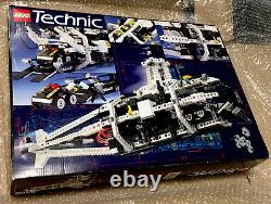 LEGO Technic 2-in-1 Space Shuttle / Submarine (8480). B. N. I. S. B. Read All detail
