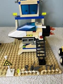 LEGO Town Space Port 6455 Space Simulation Station & Countdown Corner 6454 6453