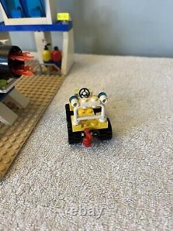 LEGO Town Space Port 6455 Space Simulation Station & Countdown Corner 6454 6453