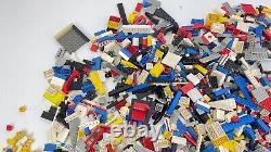 LEGO VINTAGE CITY & SPACE & CASTLE 80'S & 90'S BULK LOT 2.5KGS with figs