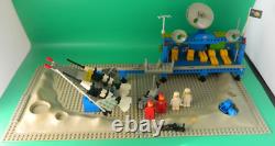 LEGO Vintage Classic Space 6970 Command Base Beta-1 instructions complete 2