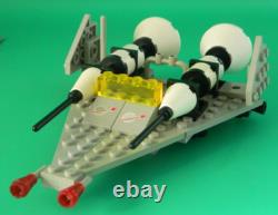 LEGO Vintage Classic Space 6970 Command Base Beta-1 instructions complete 2