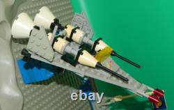 LEGO Vintage Classic Space 6970 Command Base Beta-1 instructions complete 3