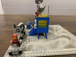 LEGO Vintage Classic Space Set 920 / 483 Alpha-1 Rocket Base 1979