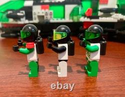 LEGO Vintage Space Police Set 6984 Galactic Mediator Complete Set