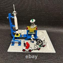 Lego 483 Alpha-1 Rocket Base 99% Complete