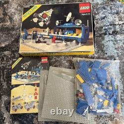 Lego 6970-Space Beta-1 Command Base Used 100% complete withinstructions/box