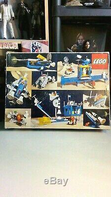 Lego 6970 Vintage Space Beta 1 Command Base, 100% Complete, Box, Instructions