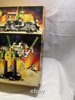 Lego 6988 Space Blacktron Alpha Centauri Outpost 100% Complete & Box